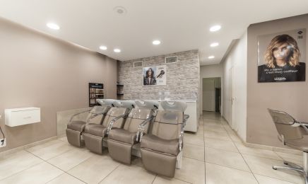 XII ème Avenue : Coiffeur à Marseille