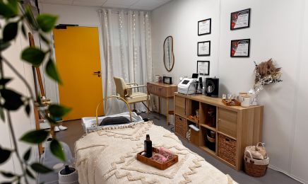 Head Spa La Soie - Kobido Lyon  : Coiffeur à Villeurbanne