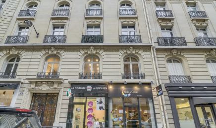 Nails & Colors : Manucure à Paris