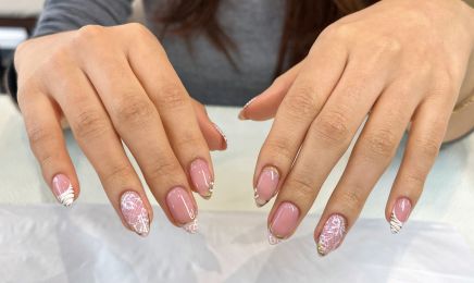 Léïna Ongles d’Art : Manucure à Lyon