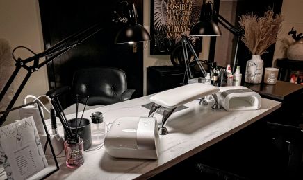 Aura Hair & Beauty: Kosmetikstudio in Schiltach