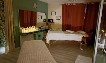 Head Spa institut  : Manucure à L'Aigle