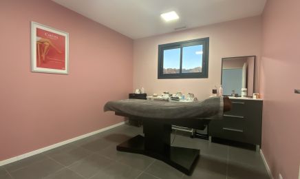  Concept x Derma Beauté  : Institut de beauté à Fleury