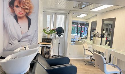 Le Petit Salon : Coiffeur à Paris