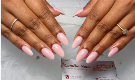 Camélia Nails : Manucure à Paris