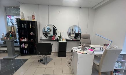 Hc Hair & Beauty: Friseur in Dortmund