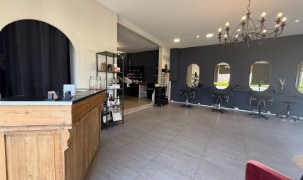 Le Saloon Coiffeur : Coiffeur à Istres