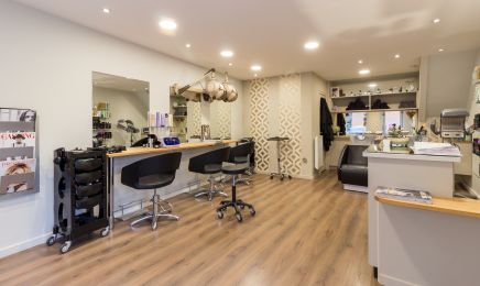 O salon by Flo : Coiffeur à La Tour-de-Salvagny