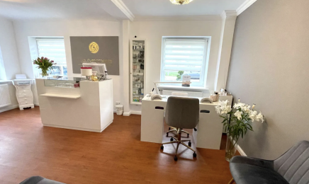 Beauty Moments by Christine Deck: Kosmetikstudio in Norderstedt
