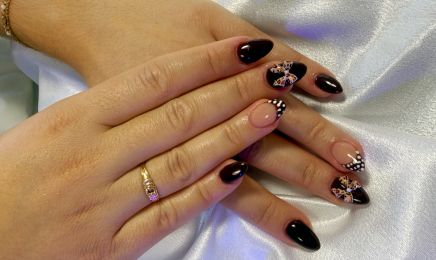 SAS FM NAIL’S BEAUTY SPA : Manucure à Bastia