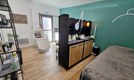 KRYSTL  : Institut de beauté à Pluneret