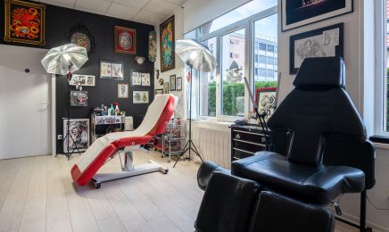 Two Aces Tattoo : Institut de beauté à Strasbourg