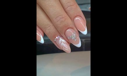 Nail lounge by Julia : Nagelstudio in Gütersloh