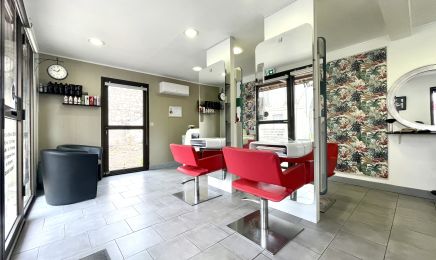 L’Atelier des Ciseaux by Amandine : Coiffeur à Allonnes