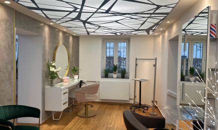 Friseursalon Haar Punkt Pasing: Friseur in München