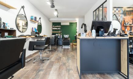 L'Instant Ciseaux : Coiffeur à Chéraute