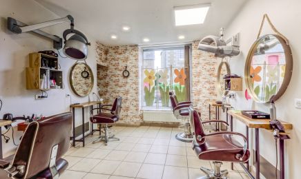 Look creation : Coiffeur à Buais-Les-Monts