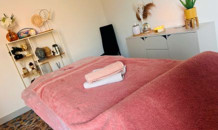 Le Cocon De Marina  : Institut de beauté à Mouleydier