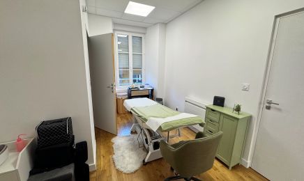 L Beauty Institut : Manucure à Fougères