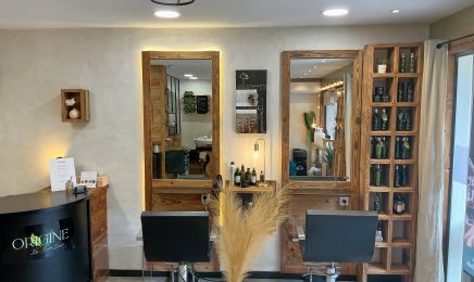 Origine by Elodie Brossard bar : Coiffeur à Aix-les-Bains