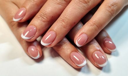 Irina & Katia Espace Beauté  : Manucure à Pau
