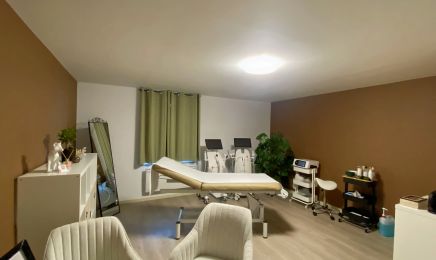 L'Éveil Corporel  : Institut de beauté à Brouennes