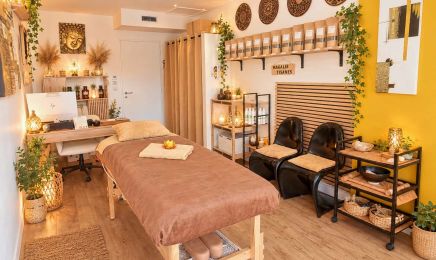 Magalie MASSAGES  : Institut de beauté à Mios