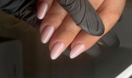 Zina Beauty : Manucure à Saint-Étienne