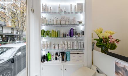 Lola Coiffure & Beauté Paris : Institut de beauté à Paris