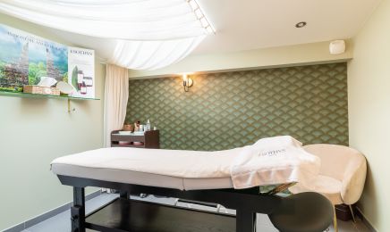 Institut spa - Les jardins du monde. : Manucure à La Baule