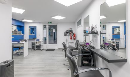 Salon Phenix Coiffure : Coiffeur à Thil