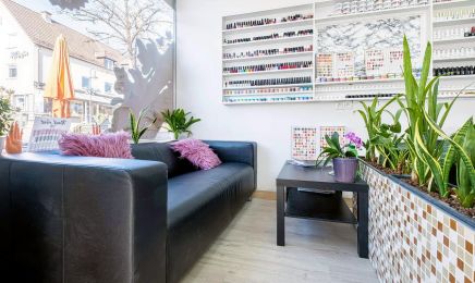 Lila Nails & Spa: Kosmetikstudio in Gauting