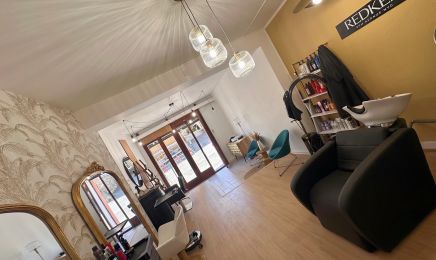 K'hair Coiffure expert coloriste blond spécialiste : Institut de beauté à Bastia