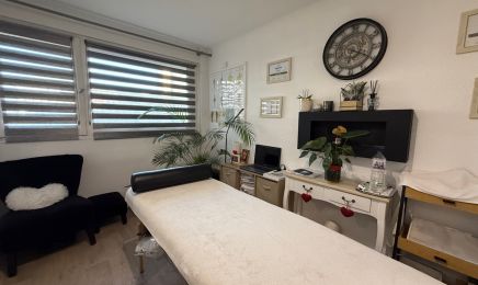 Olga Nails & Massages : Manucure à Aix-en-Provence