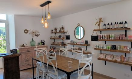 L’atelier de Fanny  : Institut de beauté à Lamarque-Pontacq