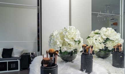 Faïyza Ben Maquillage : Barbier à Bègles