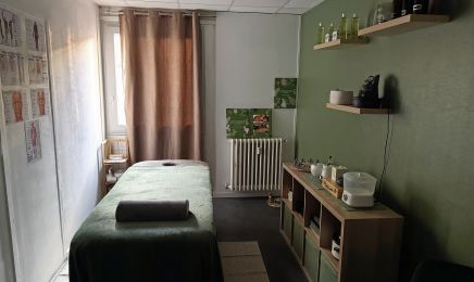 Gloire ô bien-être• Massage bien-être  Drainage lymphatique•Kobido•Intra-buccal  : Institut de beauté à Saint-Étienne