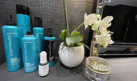 Quelque Part Au Soleil : Coiffeur à Jette