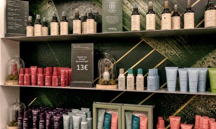 KOME Salon & Spa AVEDA - Rueil-Malmaison : Barbier à Rueil-Malmaison