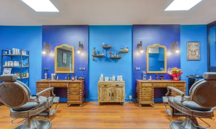  Alchimiste Barber : Barbier à Ciboure