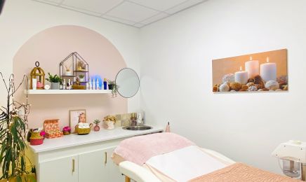 Romane Esthétique : Manucure à Lieuran-lès-Béziers