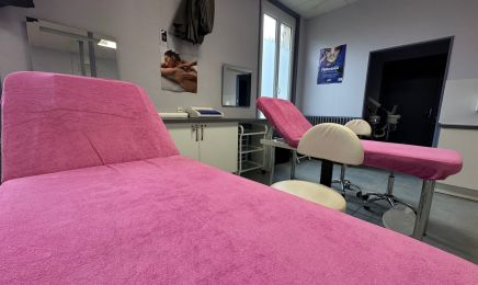 Lycée Saint Anselme - Pôle Esthétique : Manucure à Bernay