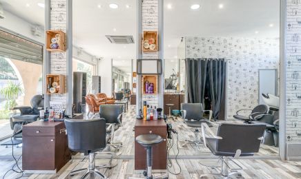 Milton R - Concept : Coiffeur à Jacou