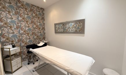 Apolline Beauté Agde  : Manucure à Agde