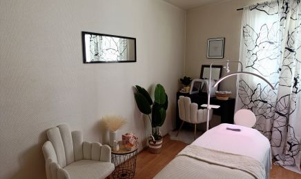 DermaSkin studio : Manucure à Courbevoie