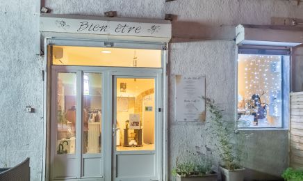 Au lotus étoilé - Studio Phenix : Institut de beauté à Rives