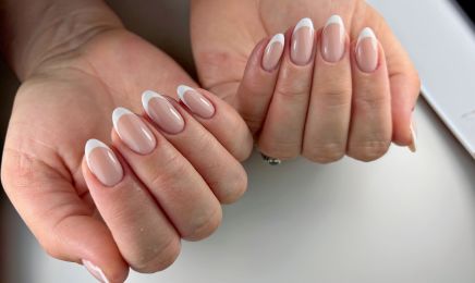L’Élégance Elle  : Manucure à Piolenc