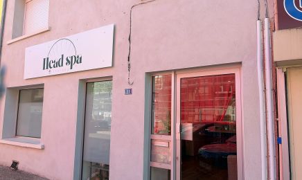 Head Spa Therapy : Coiffeur à Heyrieux