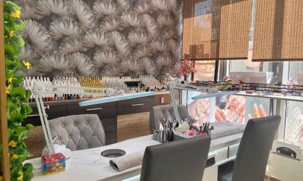 Le Nails - Nails & Beauty: Nagelstudio in München