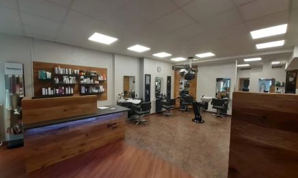 Friseursalon Young Cut : Barbershop in Demmin